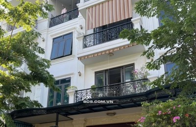 Bán nhà vườn dự án phố Trần Bình Cầu giấy DT 108m2 xây 5T giá rẻ, cần bán